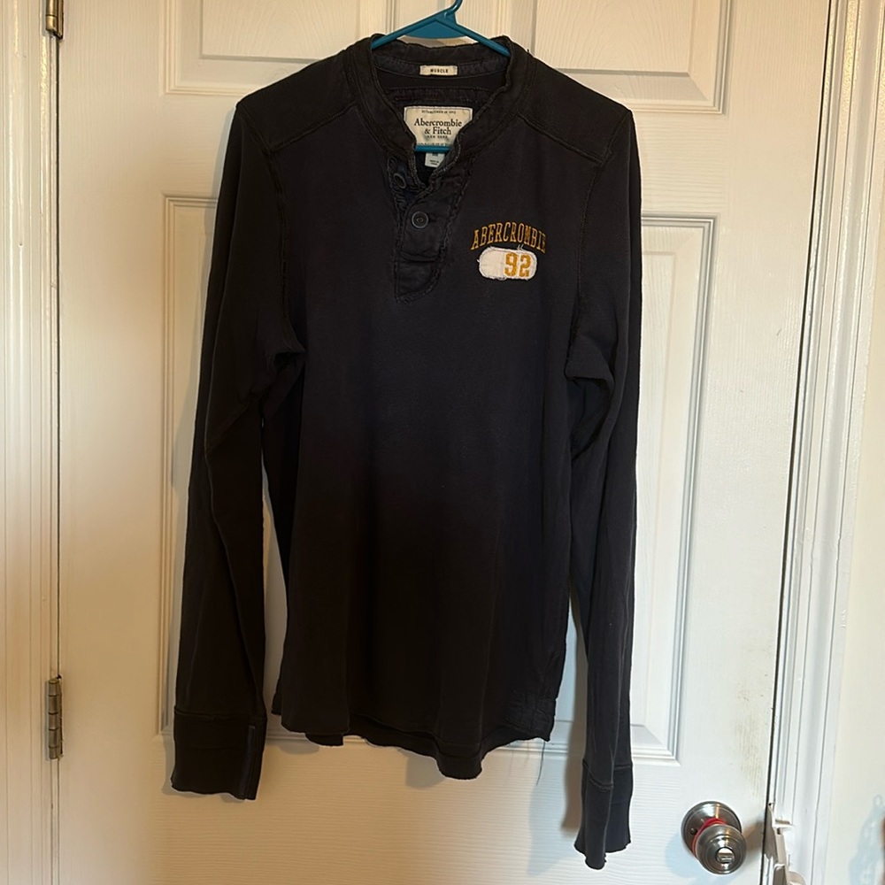 Abercrombie & Fitch Logo Muscle Fit Henley Navy Blue Long Sleeve Shirt M Used